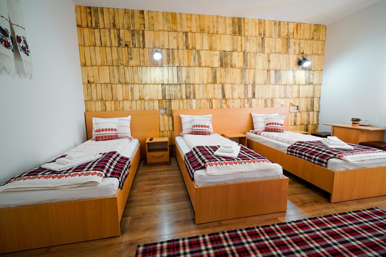 Casa Ralucai Hotel มุยเซ ภายนอก รูปภาพ