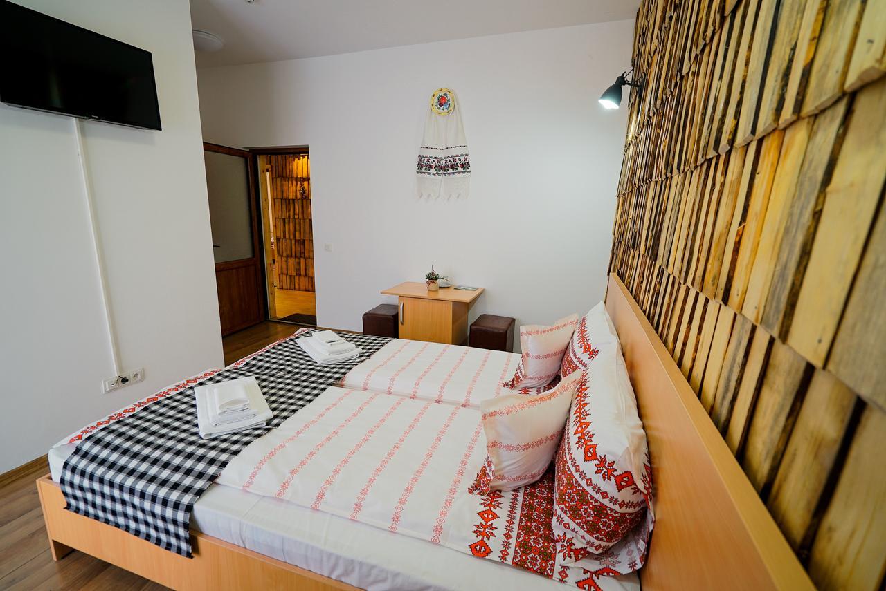 Casa Ralucai Hotel มุยเซ ภายนอก รูปภาพ