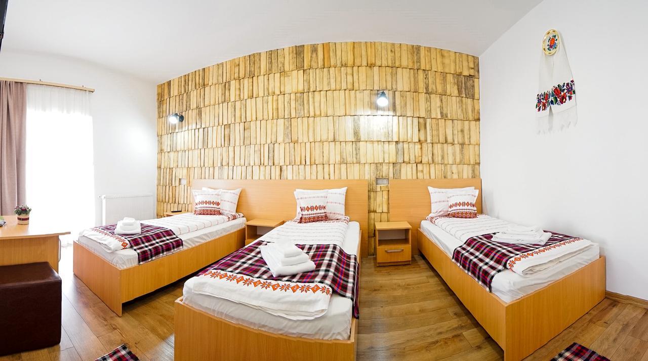 Casa Ralucai Hotel มุยเซ ภายนอก รูปภาพ