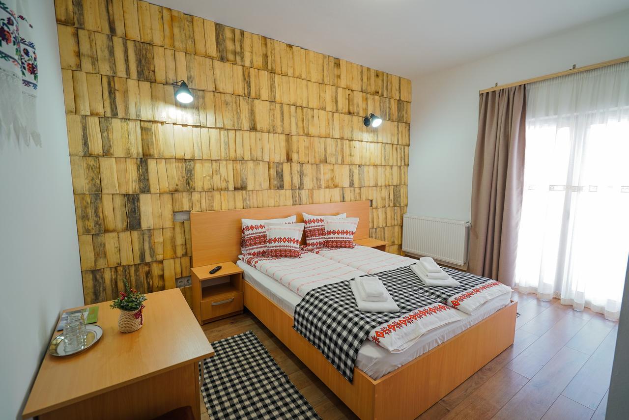 Casa Ralucai Hotel มุยเซ ภายนอก รูปภาพ