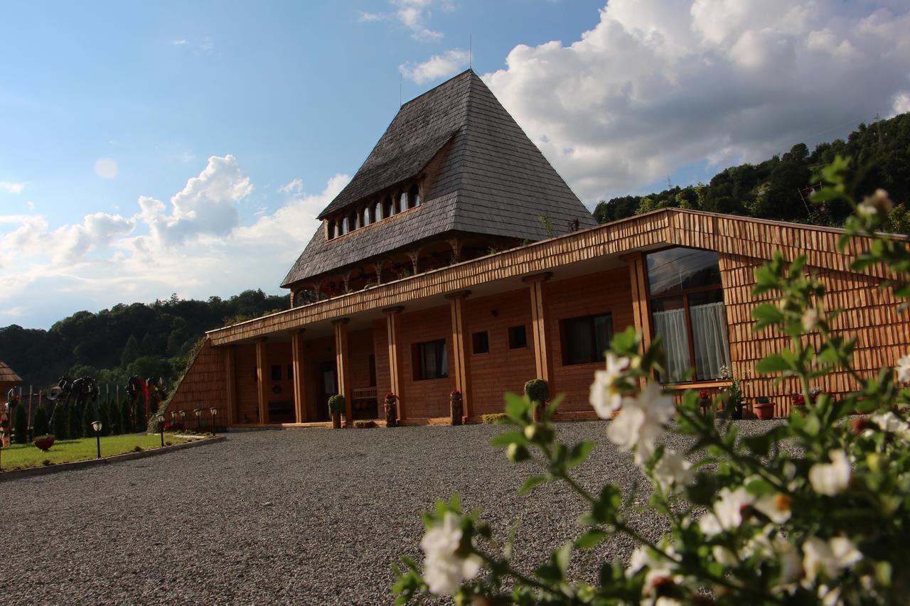 Casa Ralucai Hotel มุยเซ ภายนอก รูปภาพ